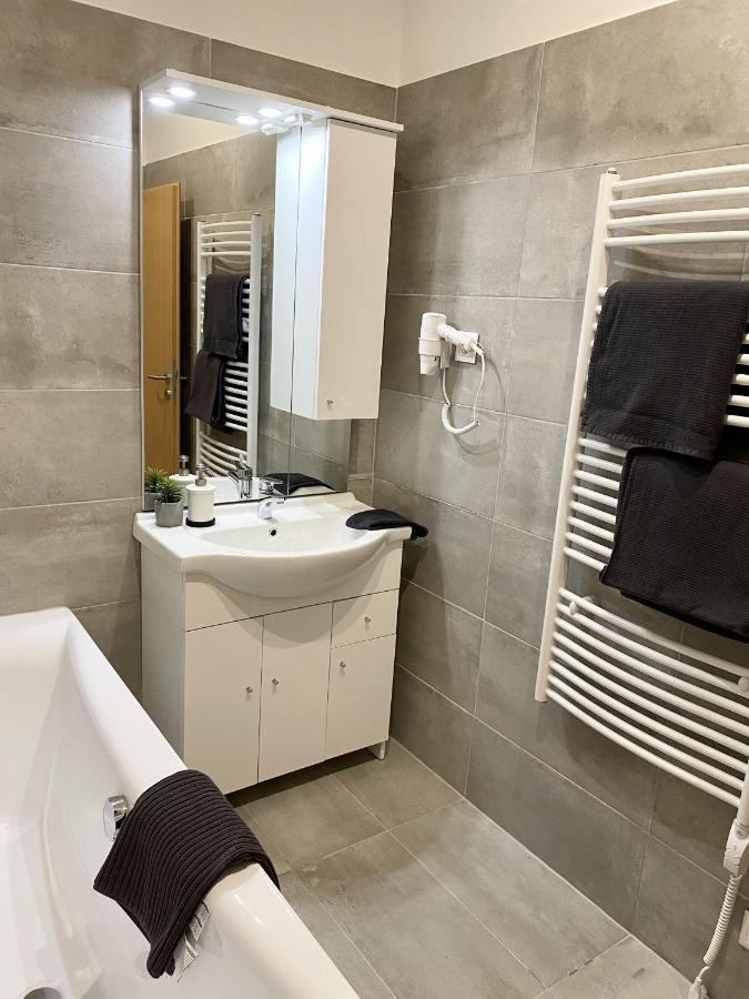Aqualita Apartman 佐洛卡罗斯 外观 照片